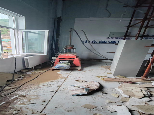 凤冈地基基础下沉墙体裂缝加固注浆顶升施工